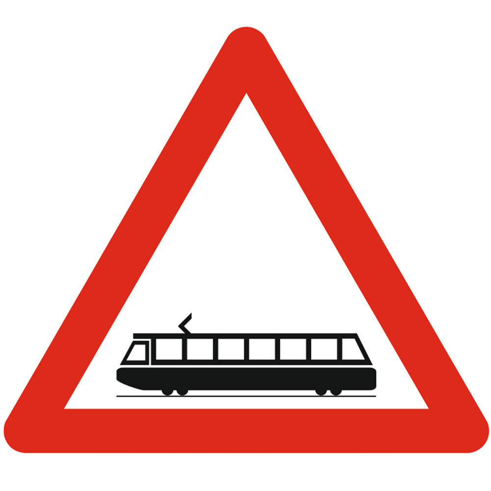 Trecere la nivel cu linii de tramvai