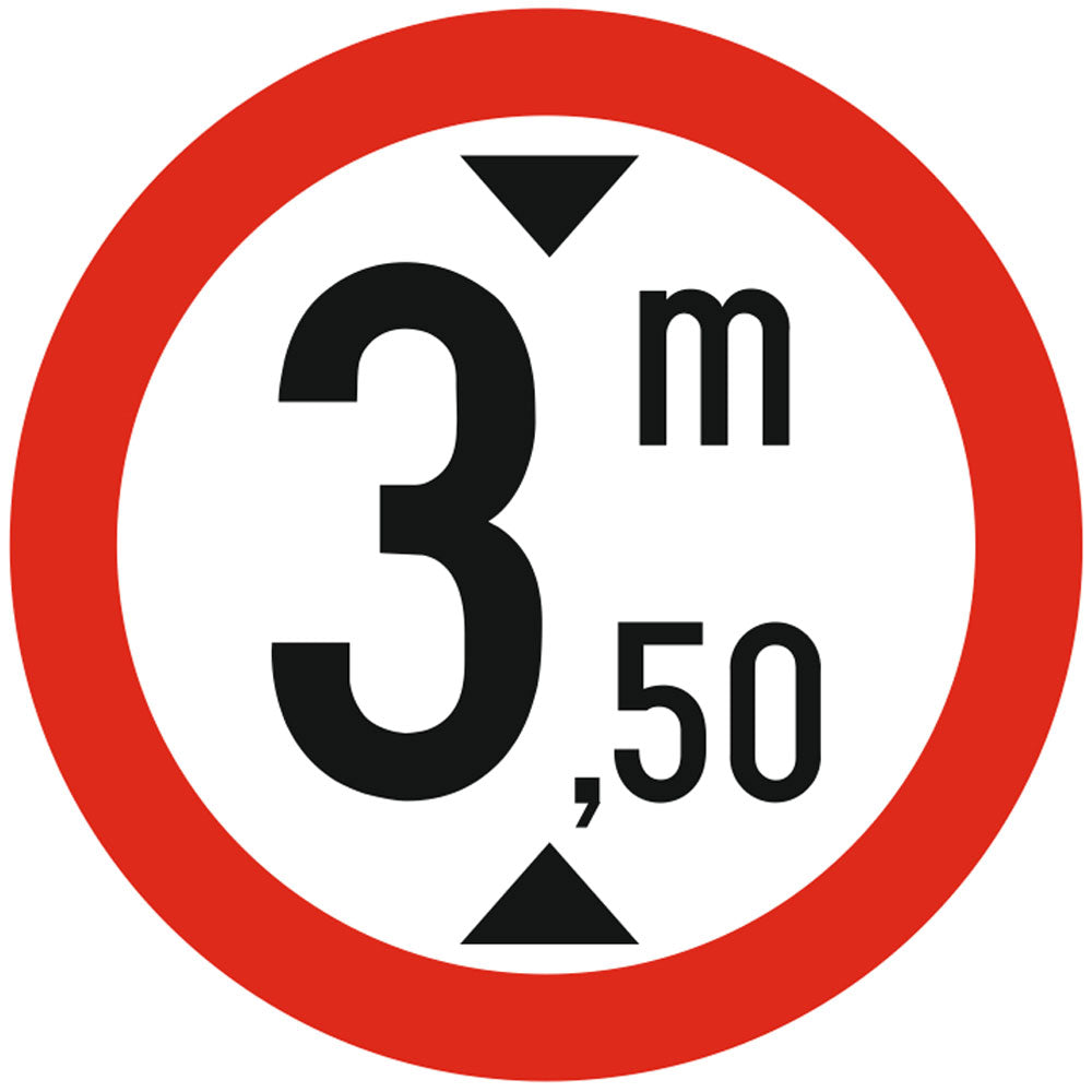 Accesul interzis vehiculelor cu inaltimea mai mare de ... m