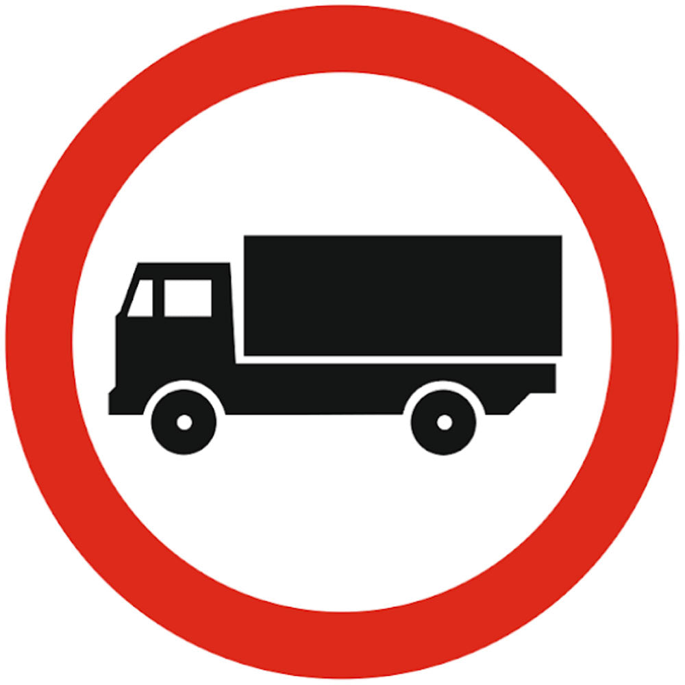 Accesul interzis vehiculelor destinate transportului de marfuri